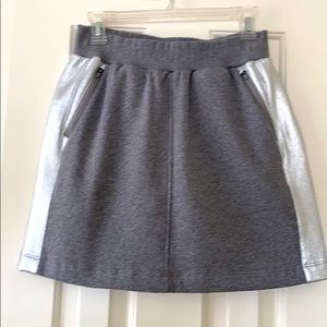 NEW HIGHLINE skirt. Grey/silver sides slit pockets